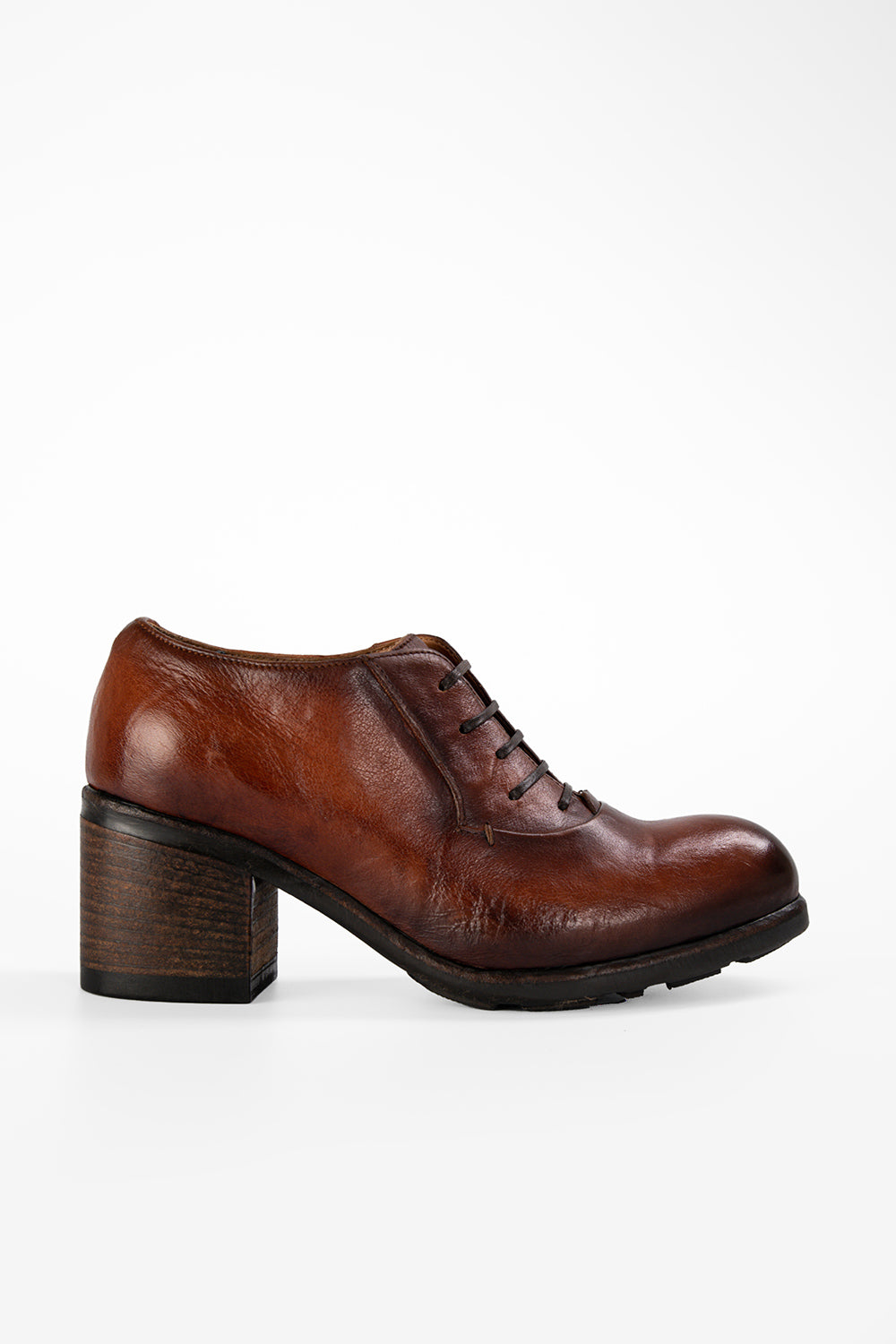 RILEY rich-tan lace up shoes.