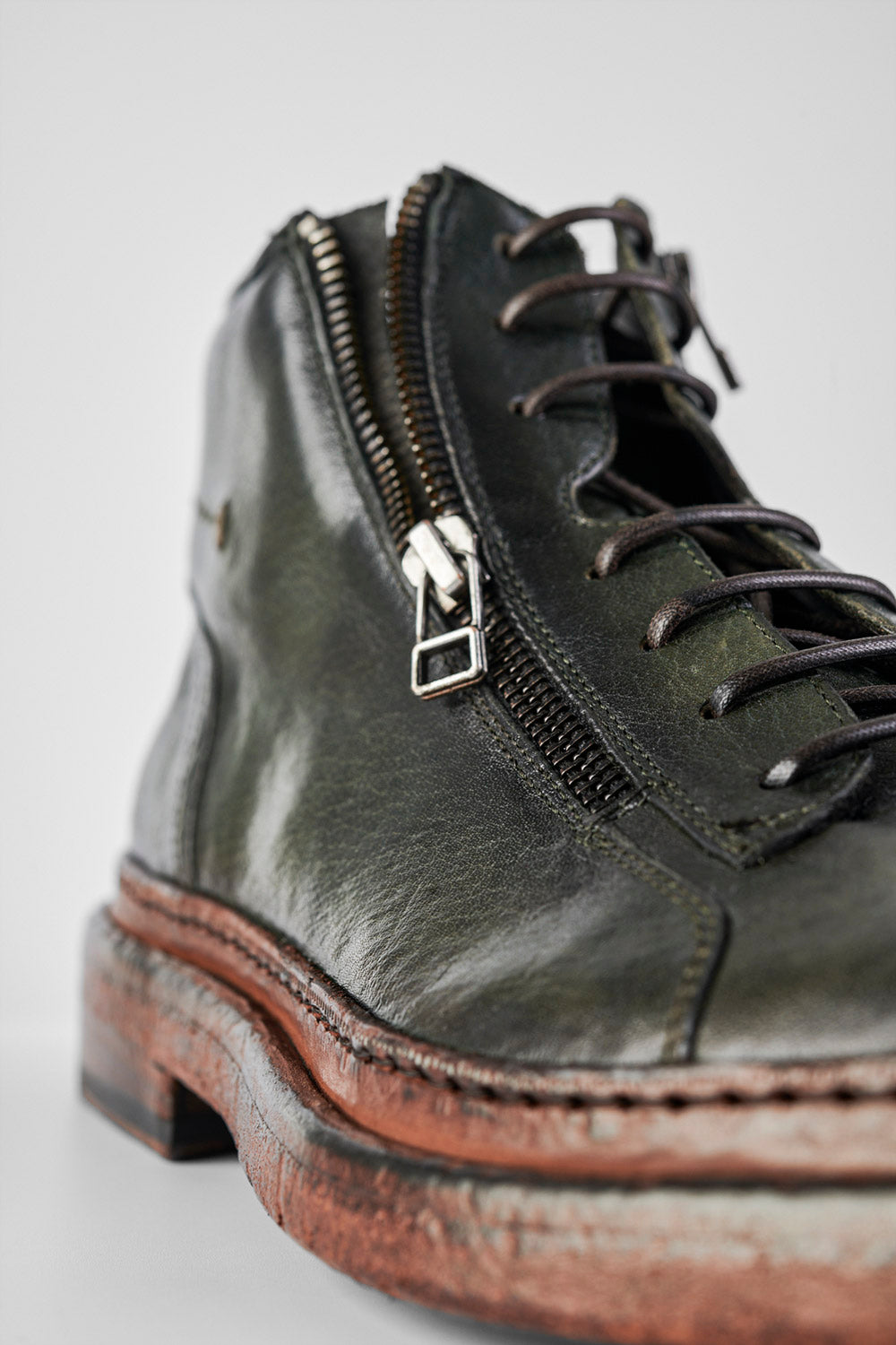 UNTAMED STREET Men Green Buffalo-Leather Chukka Boots YORK