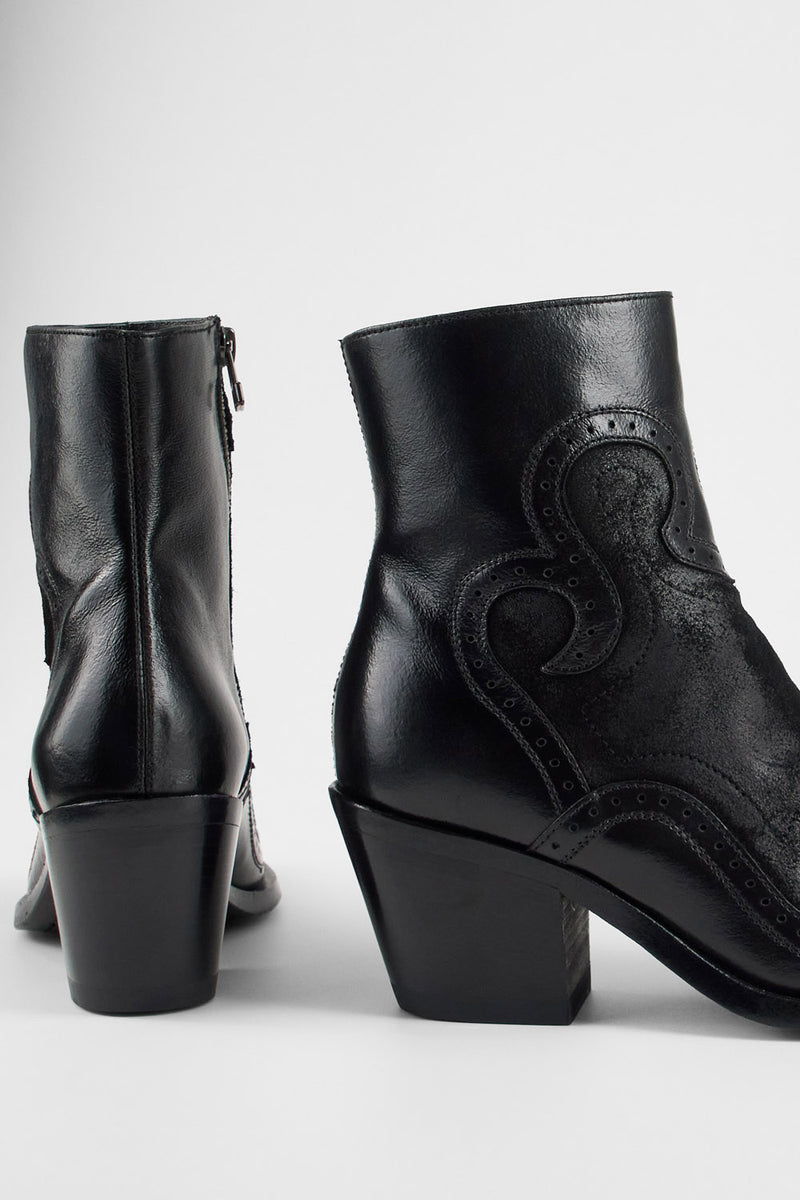 AUSTIN jade-black suede texan boots.
