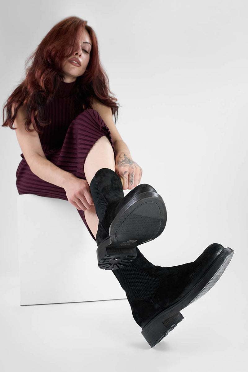 AVERY charcoal-black suede chelsea boots.