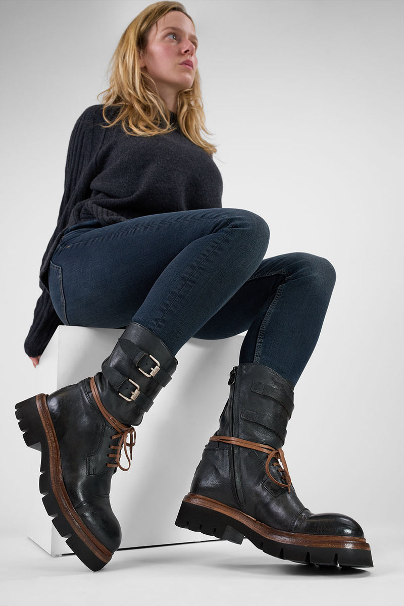 BLAKE urban-black welted buckle bikers.