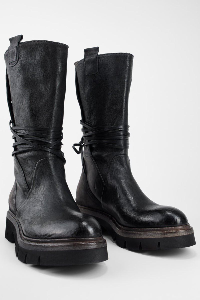 BLAKE darken-grey welted back-laced boots.