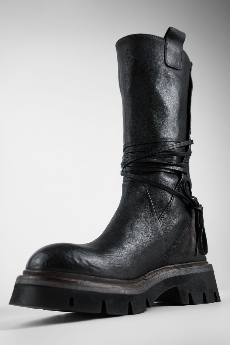BLAKE darken-grey welted back-laced boots.