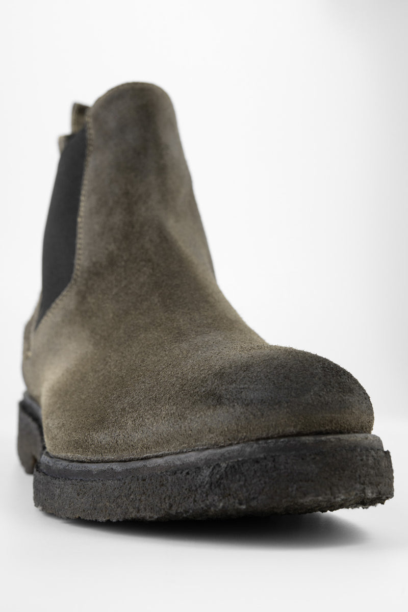 BROMPTON dark-moss suede chelsea boots.