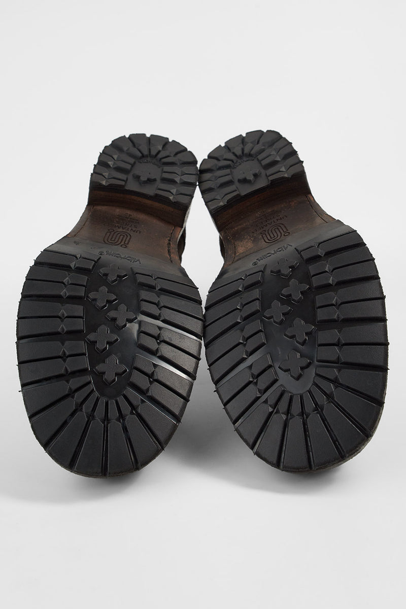 BURTON dark-forest suede ankle boots.