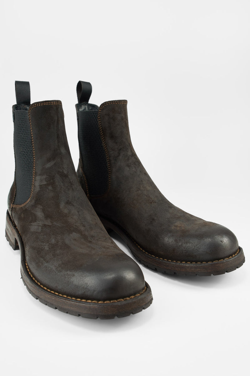 BURTON dark-brown suede chelsea boots.