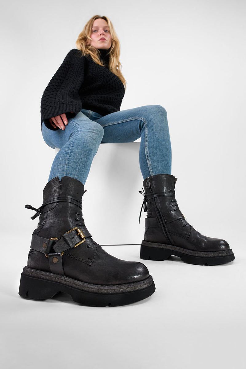 CROFT jade-black angled buckle bikers.