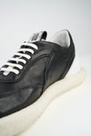 DEVON black-moon lightweight sneakers.