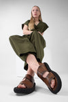DEVON coco-brown lightweight sandals.