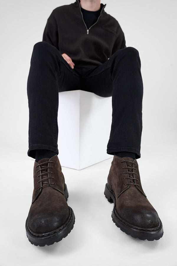 DRAKE coffee-brown suede chukka boots.