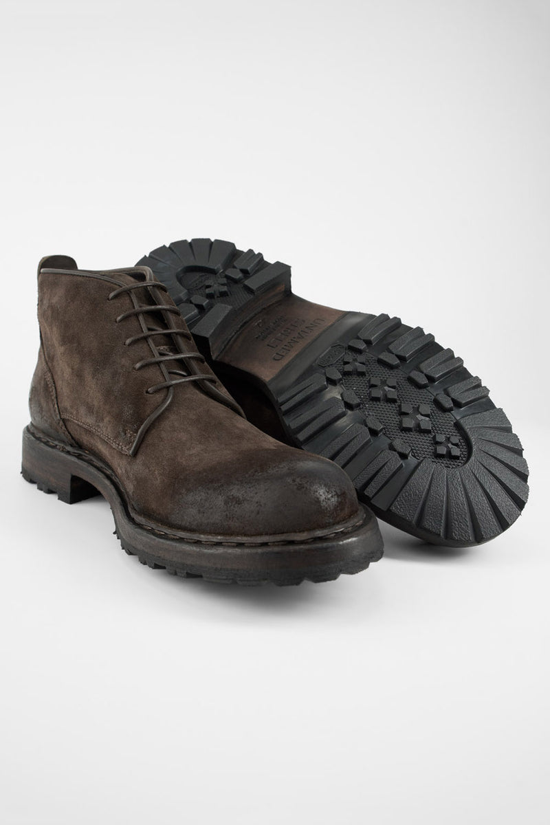 DRAKE coffee-brown suede chukka boots.