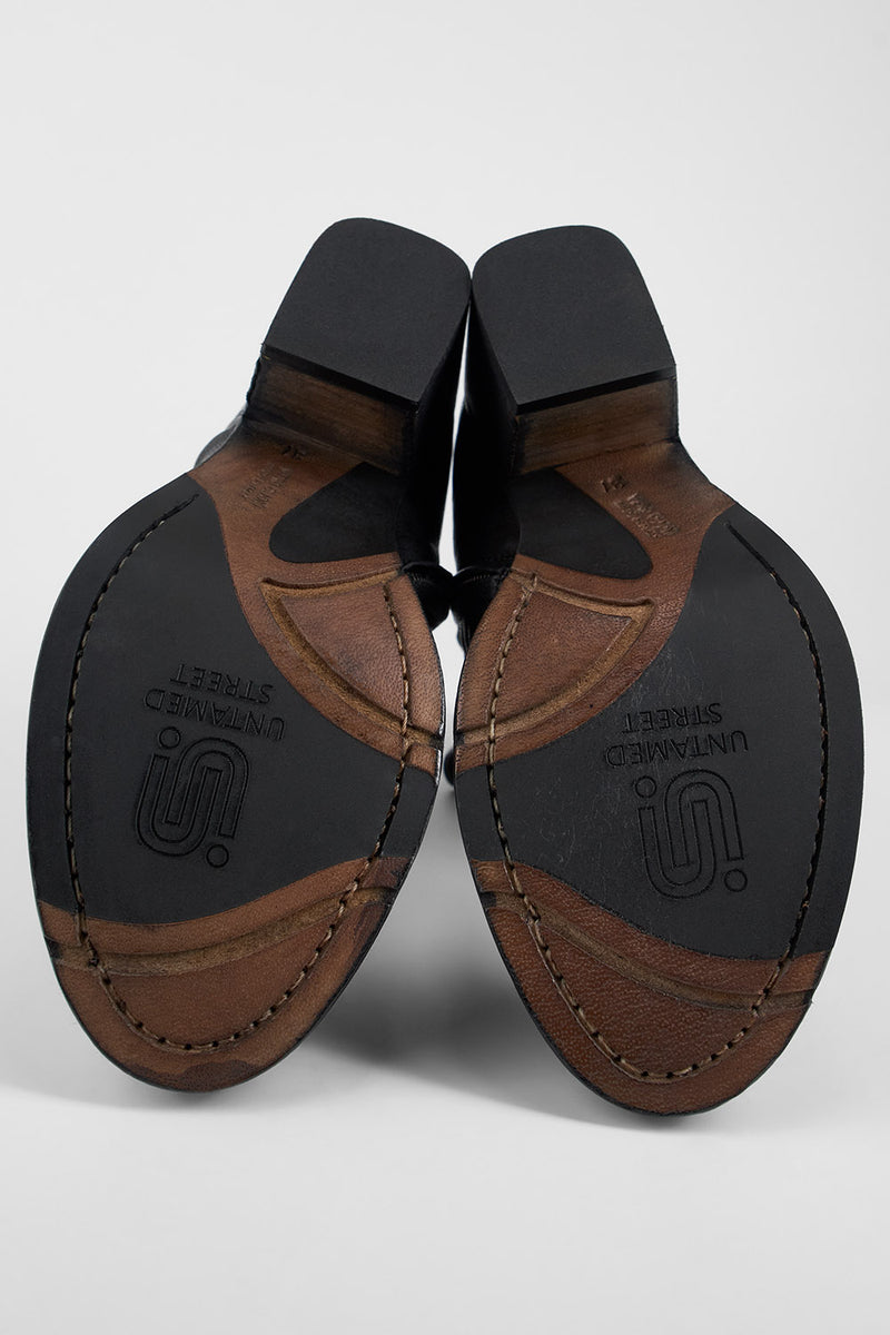 NASH urban-black veiled chelsea boots.