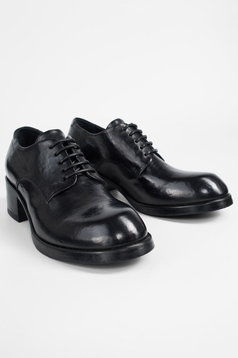 EXETER jet-black mid heel shoes.