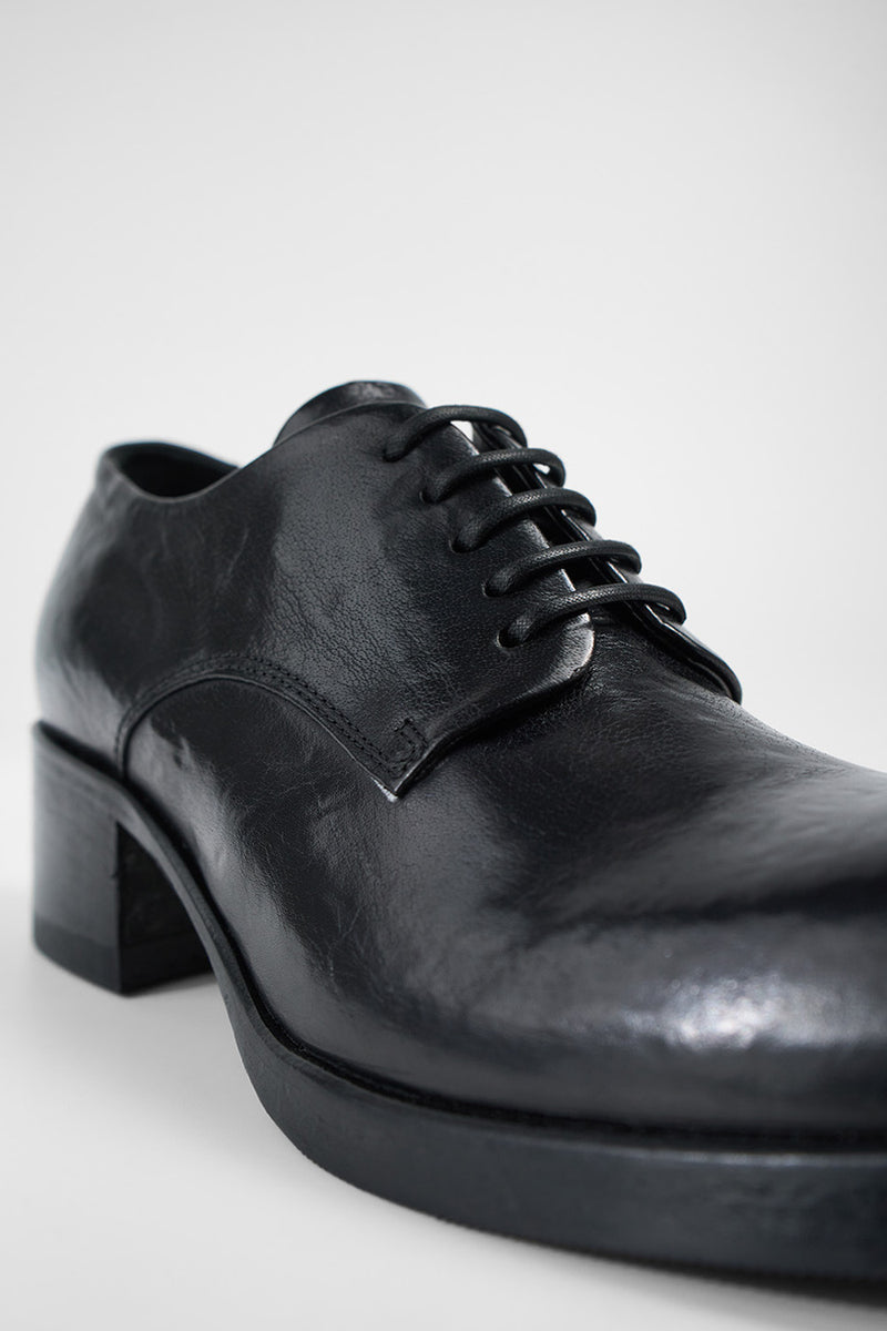 EXETER jet-black mid heel shoes.