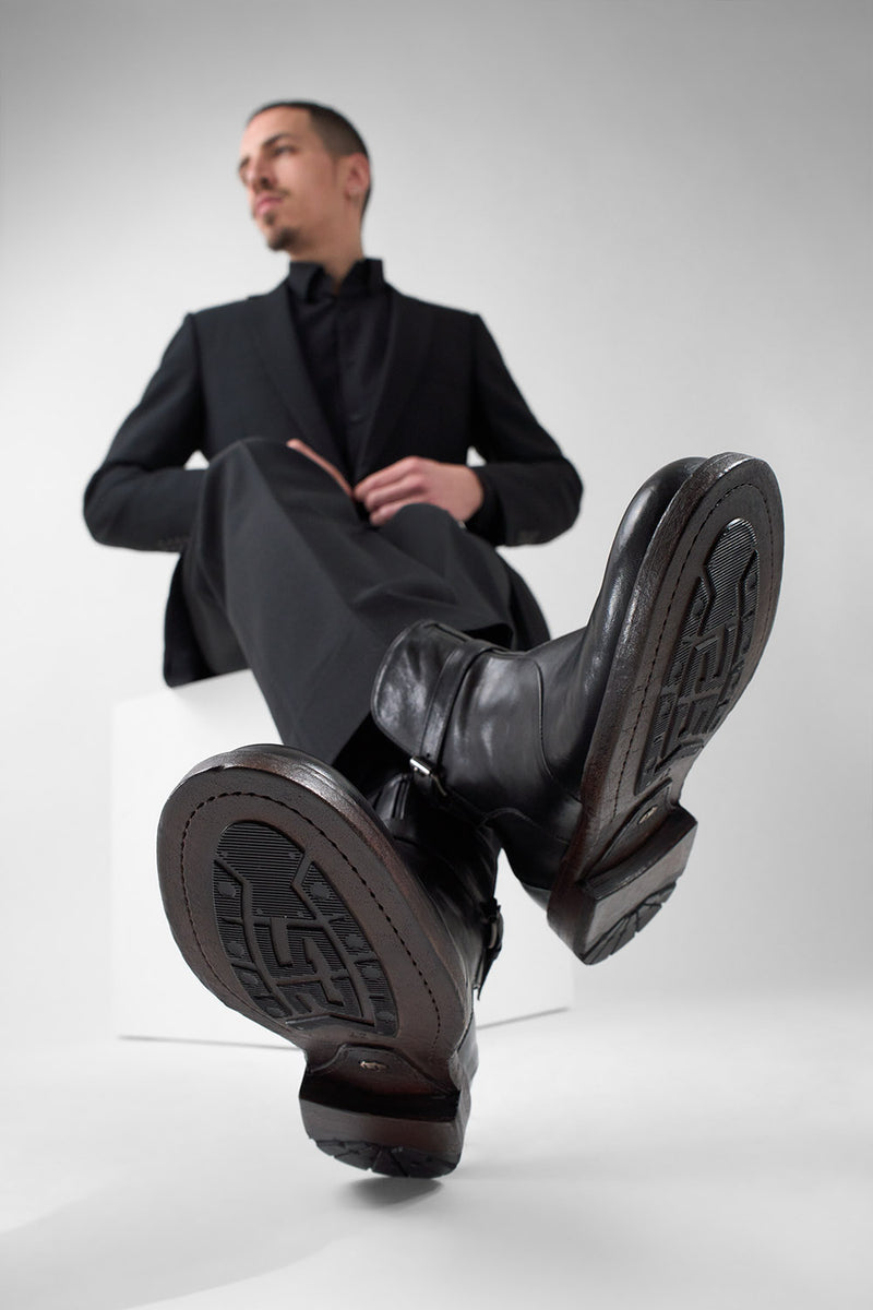 EYTON imperial-black laceless ankle boots.