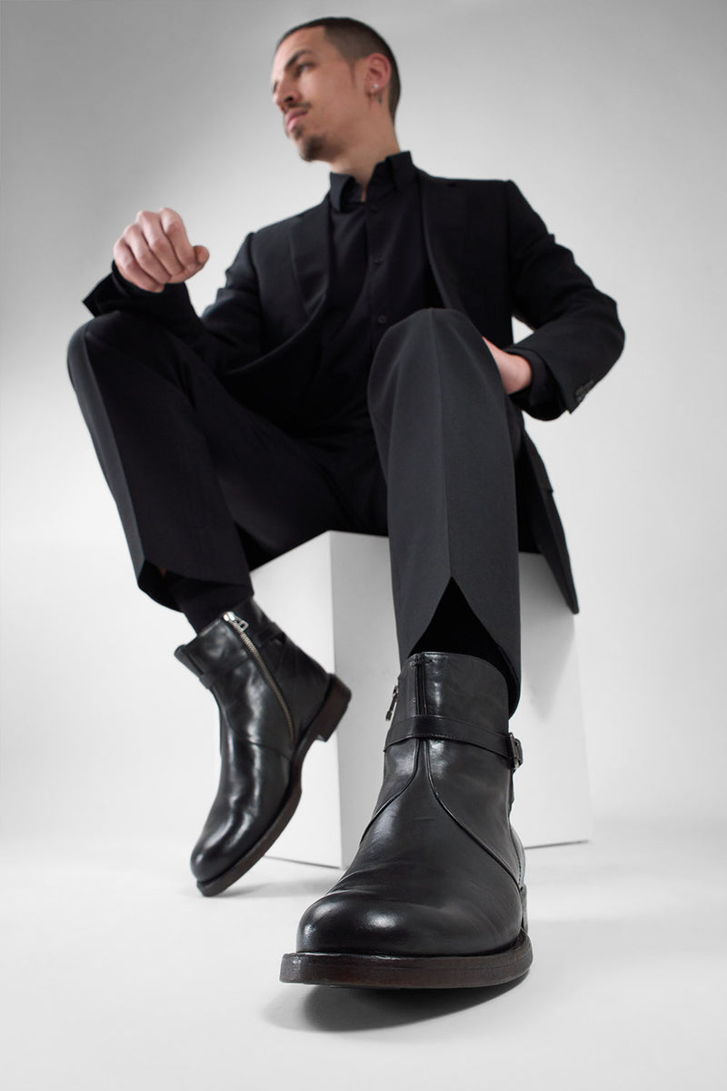 EYTON imperial-black laceless ankle boots.