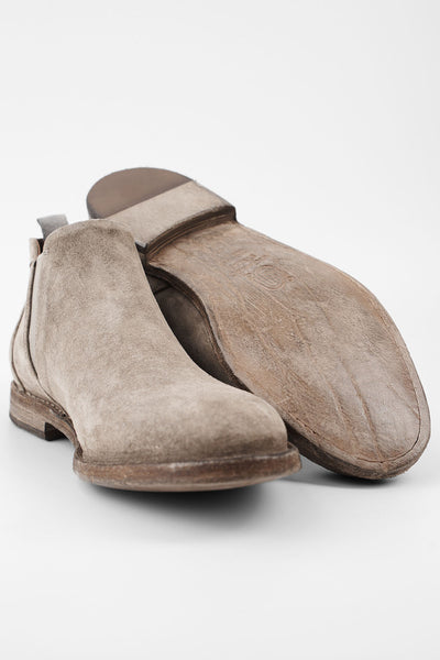 HAVEN light-brown suede chelsea boots