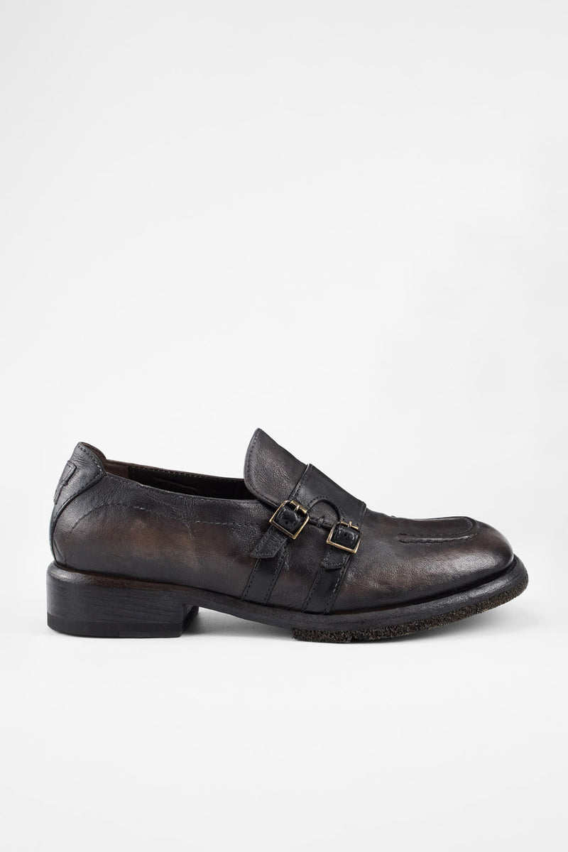 IVES cool-mocha buckle shoes.