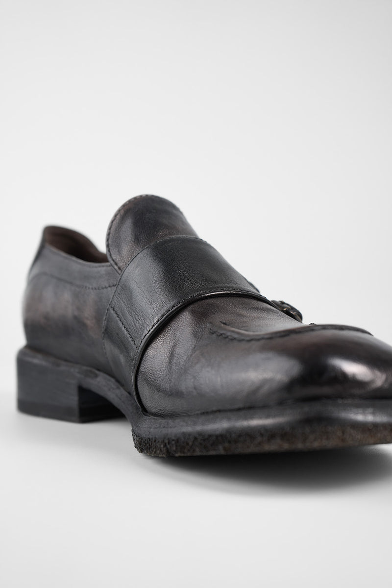 IVES cool-mocha buckle shoes.