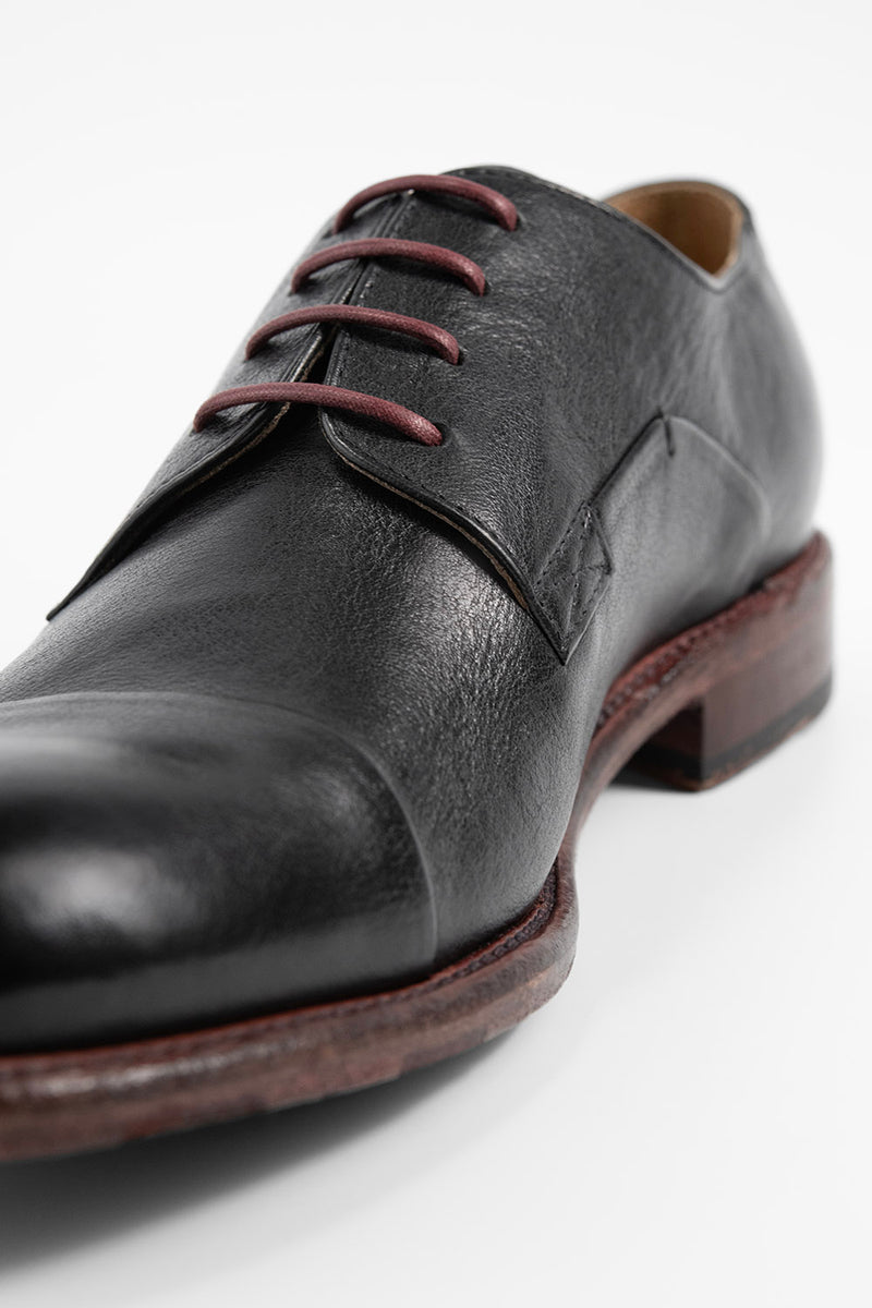 KNIGHTON jade-black derby shoes.