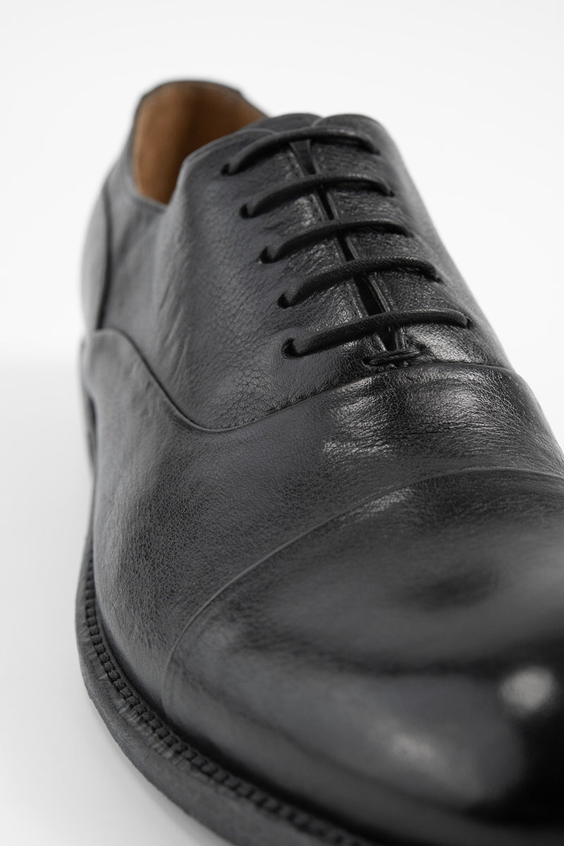 KNIGHTON iron-black oxford shoes.