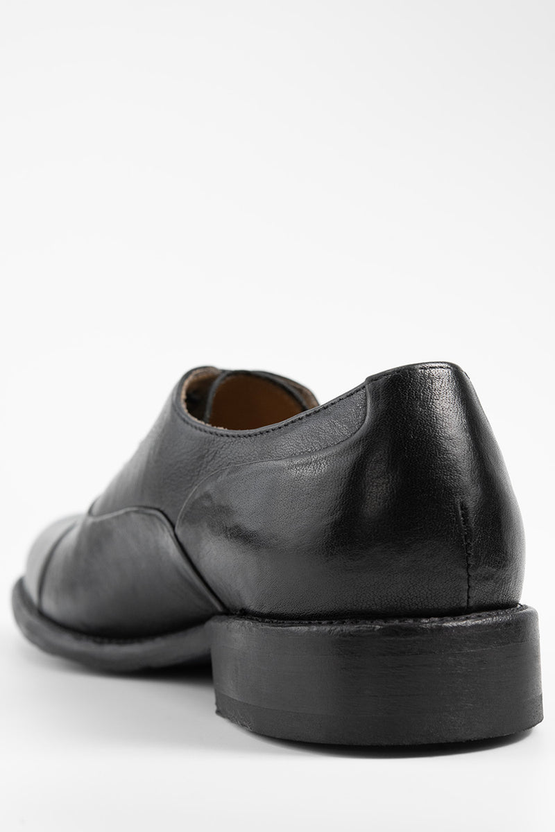 KNIGHTON iron-black oxford shoes.