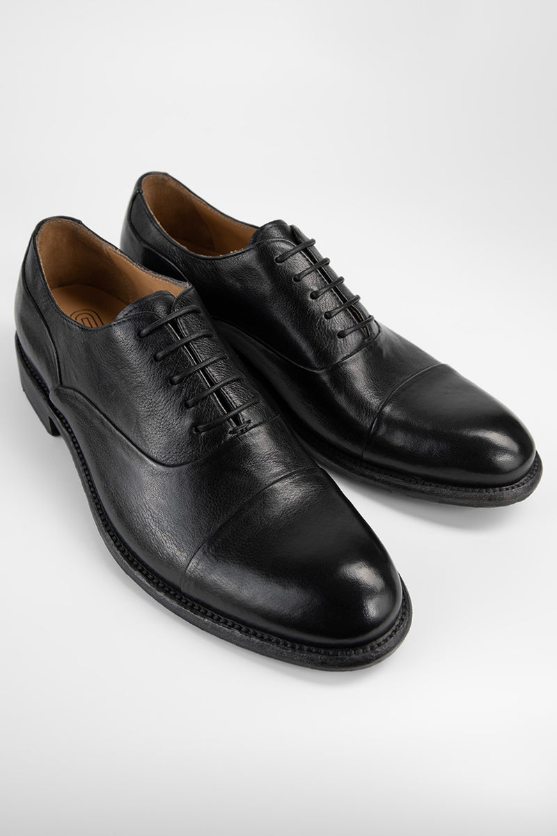 KNIGHTON iron-black oxford shoes.