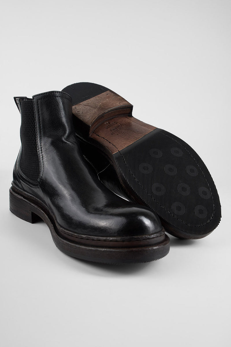 LAMBETH jet-black welted chelsea boots.