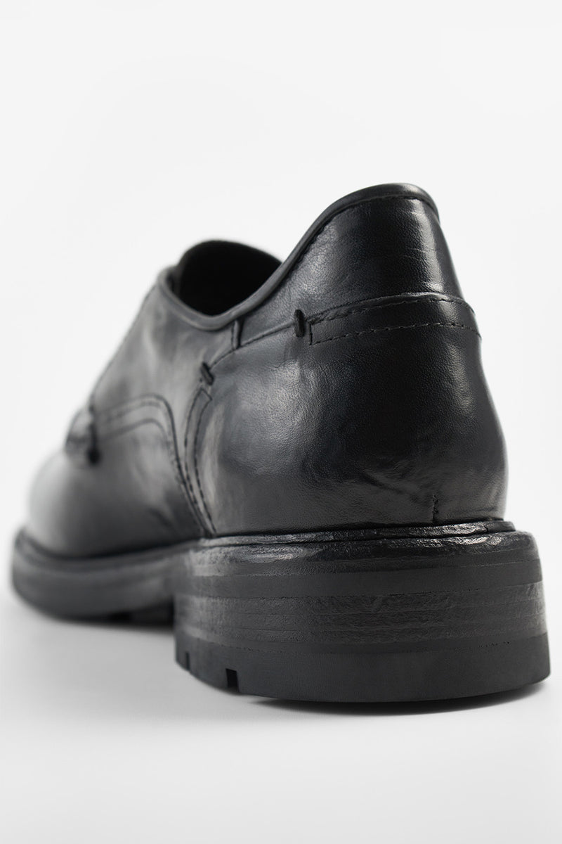 LENNOX urban-black derby shoes.