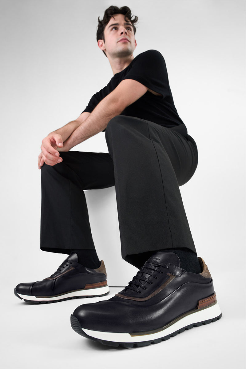 OWEN tuxedo-black folded runners.