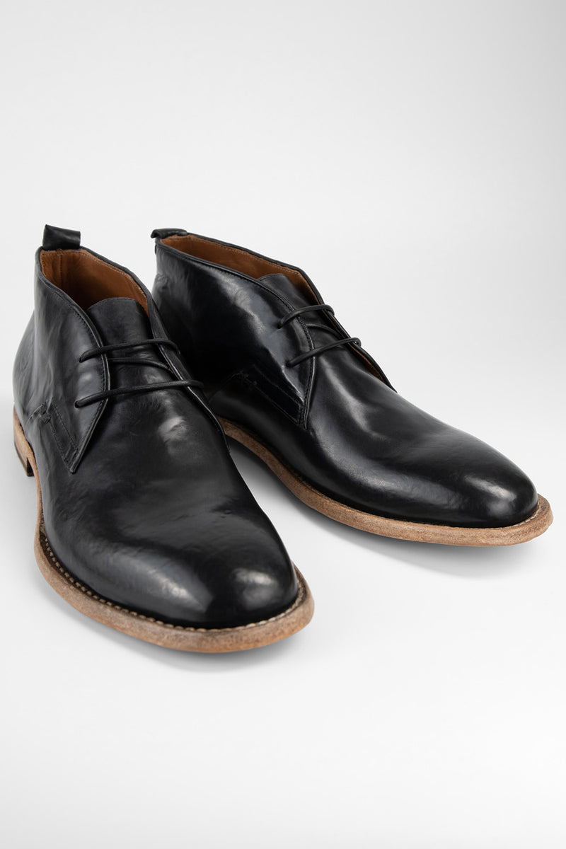 PARKER royal-black chukka boots.