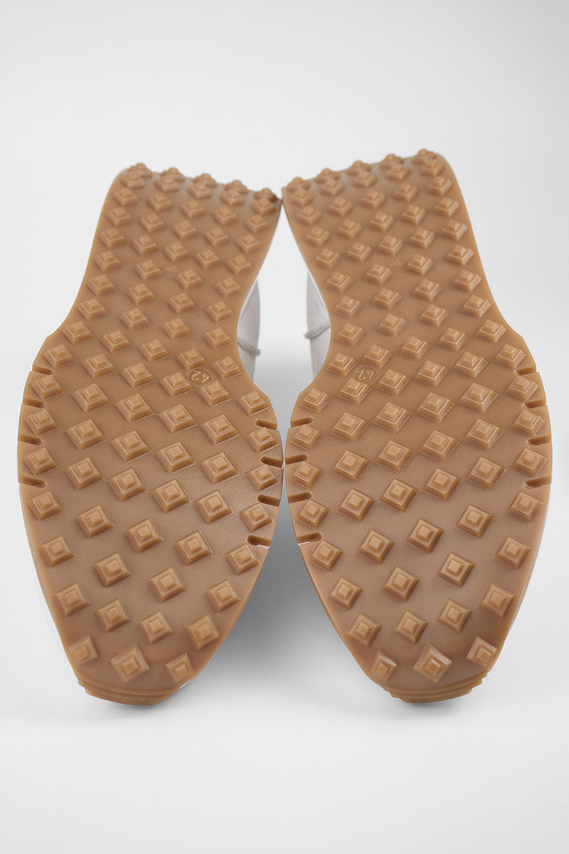 PEARCE rust-brown nubuck runners.