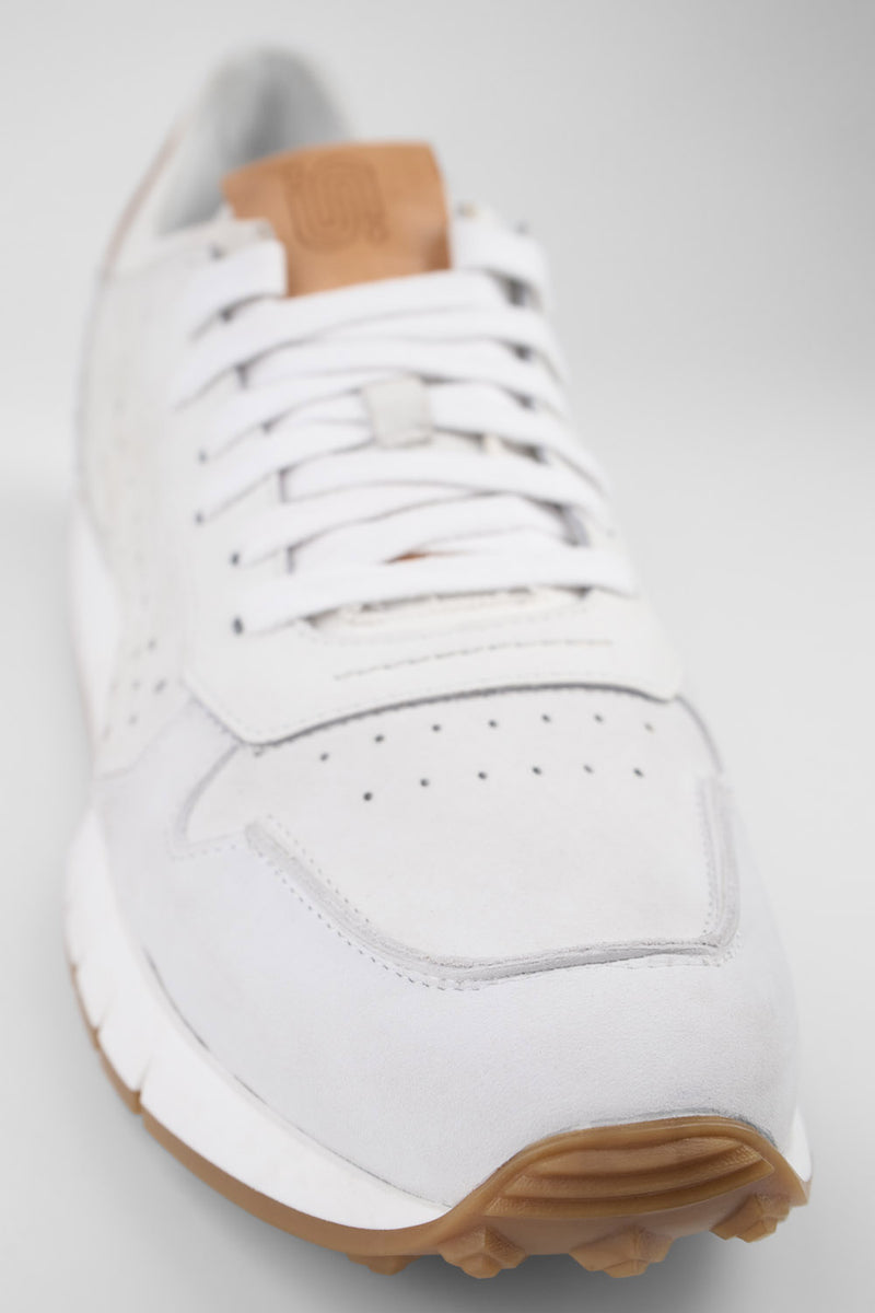 PEARCE limestone-white nubuck runners.