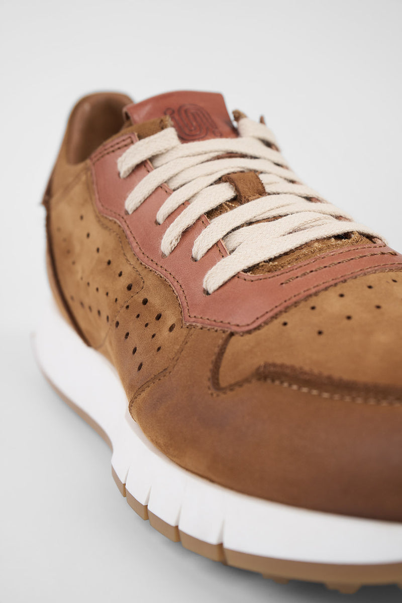 PEARCE rust-brown nubuck runners.