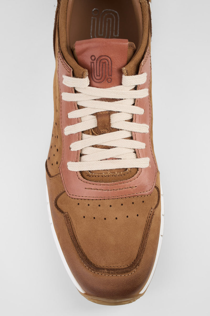 PEARCE rust-brown nubuck runners.