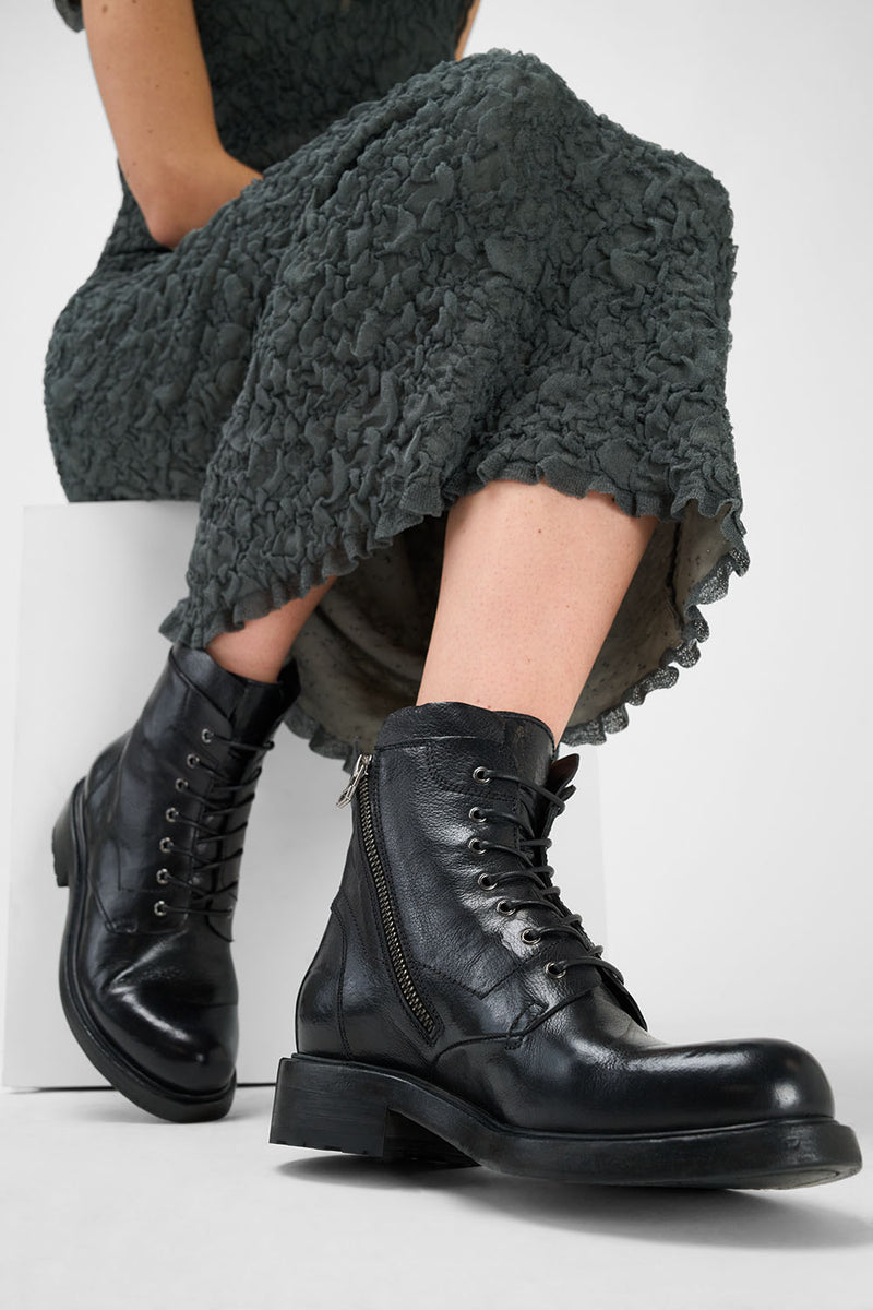 AVERY jet-black grunge military boots untamed street – UNTAMED