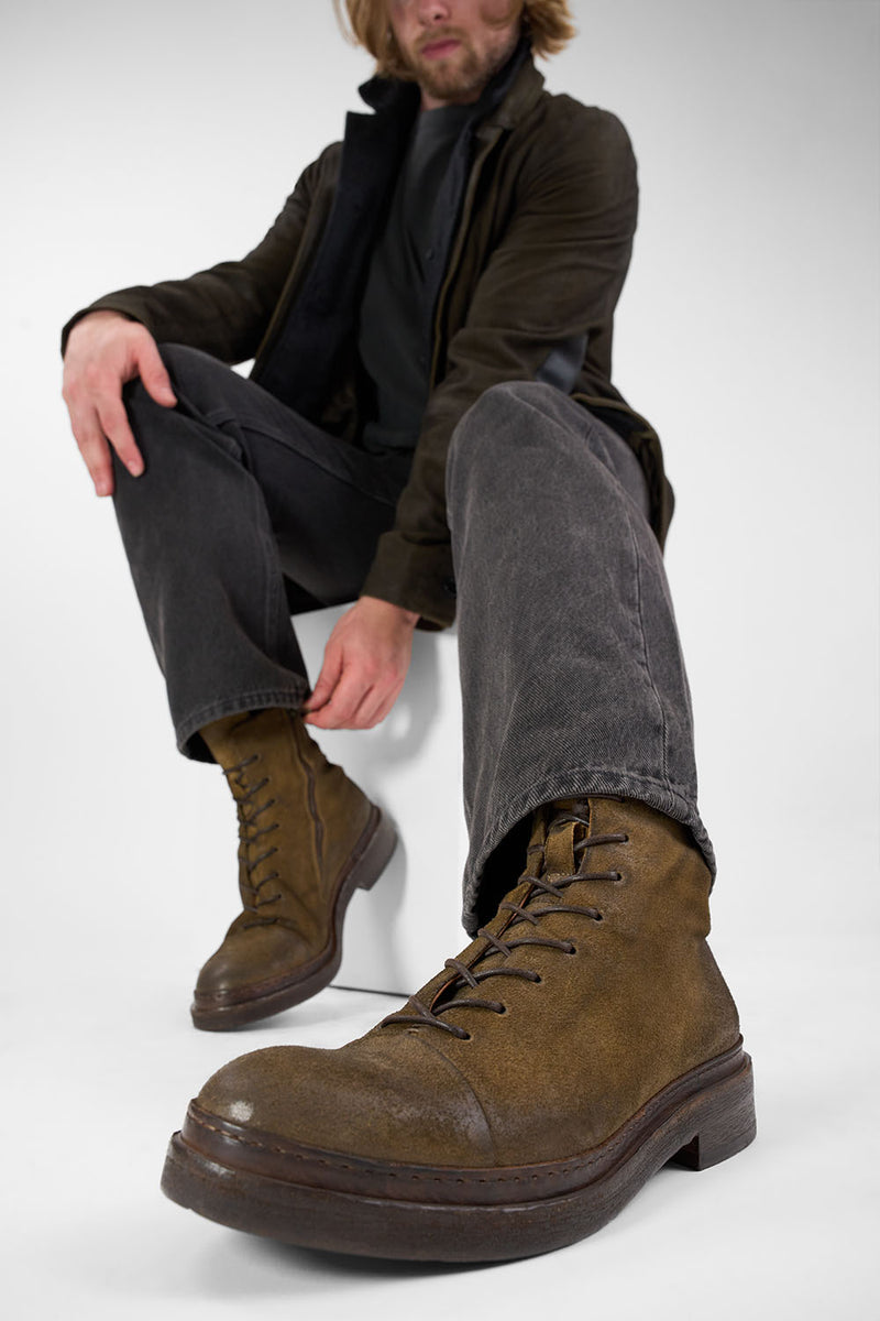 YALE tundra-brown welted oxford lace up boots.
