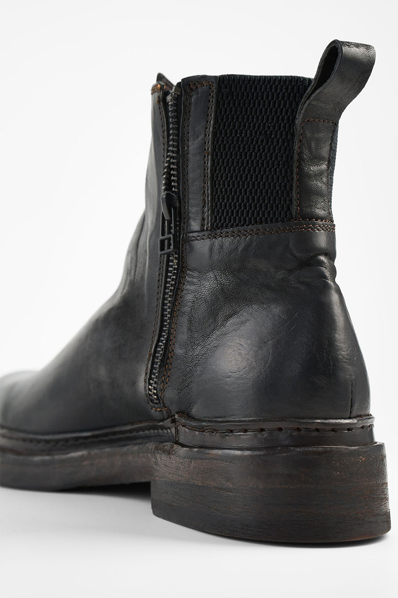 YALE matte-black welted chelsea boots.