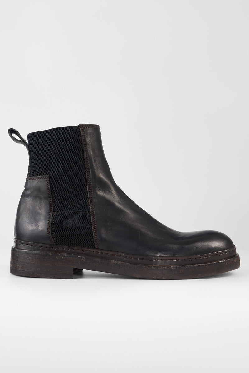 YALE matte-black welted chelsea boots.