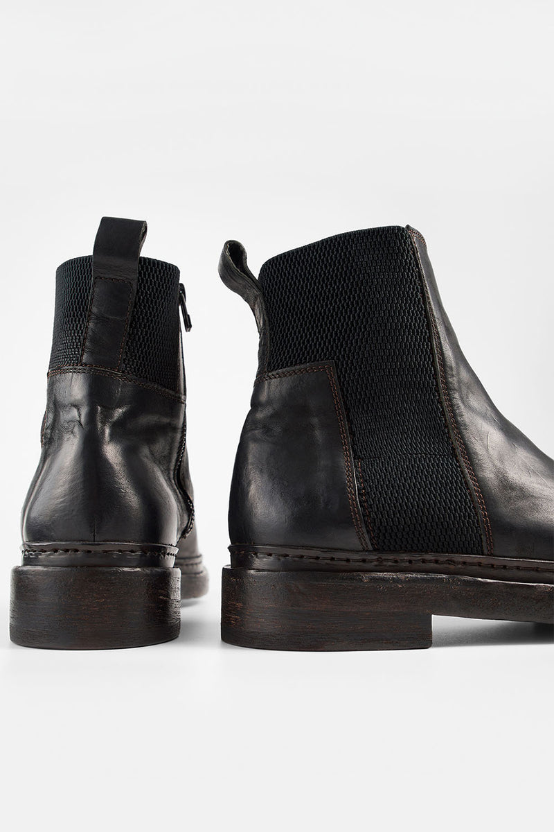 YALE matte-black welted chelsea boots.