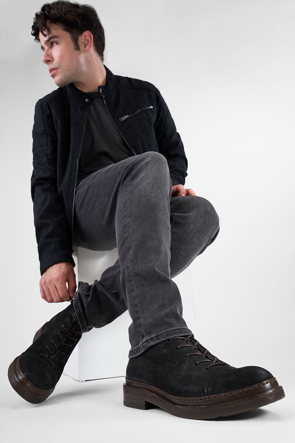 YALE matte-black welted oxford lace up boots.