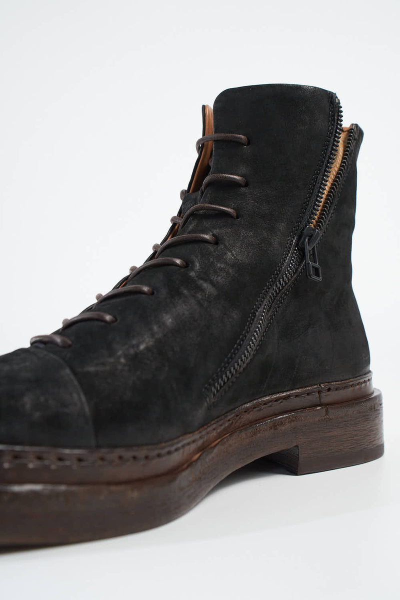 YALE matte-black welted oxford lace up boots.