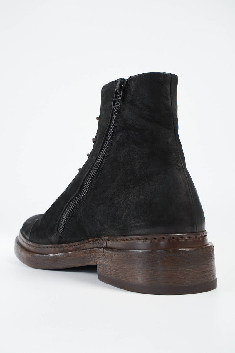 YALE matte-black welted oxford lace up boots.