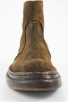 YORK tundra-brown welted laceless boots.