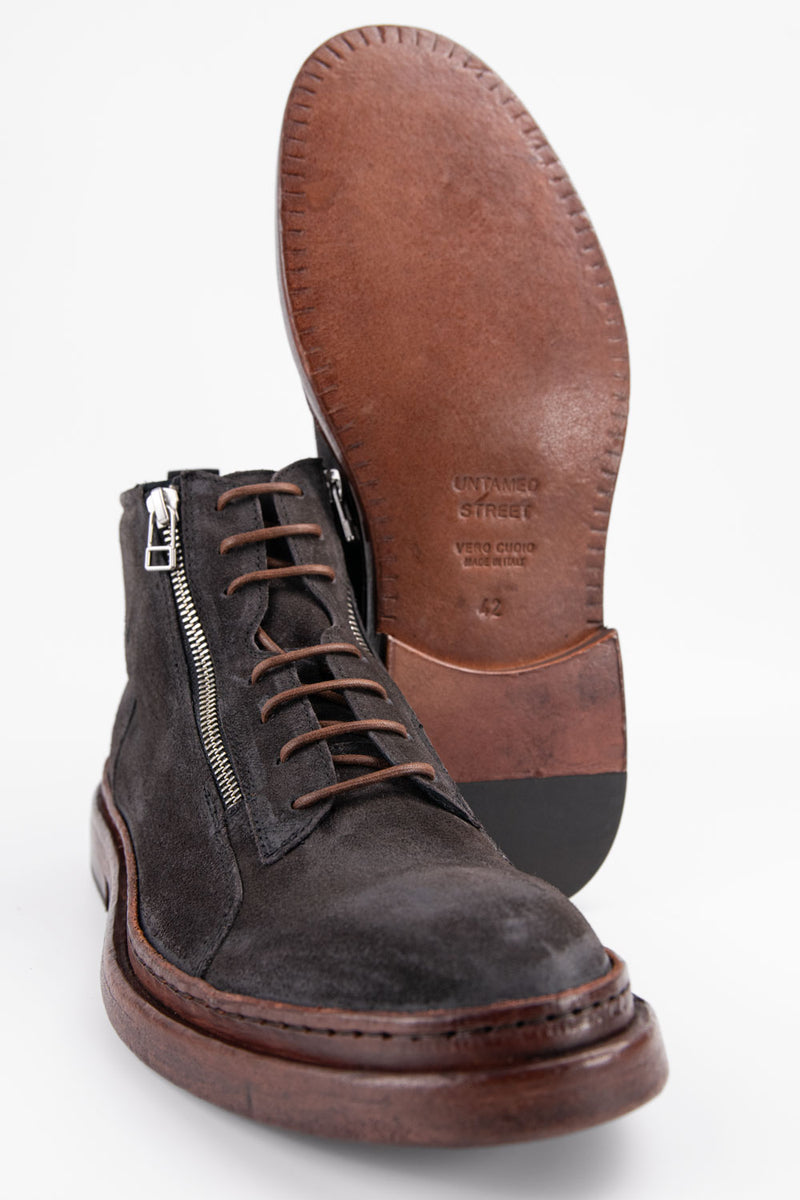 YORK lava-grey suede welted chukka boots.