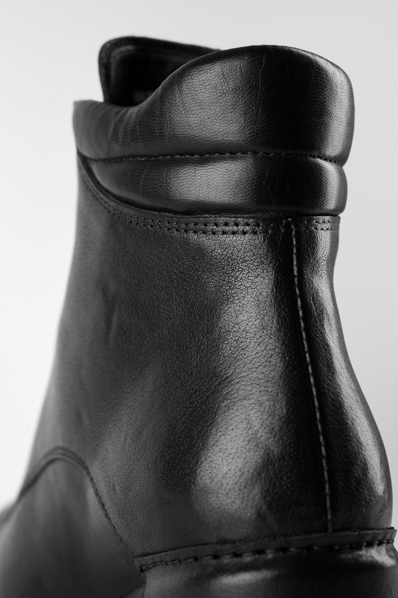 MADISON urban-black front-zip boots.