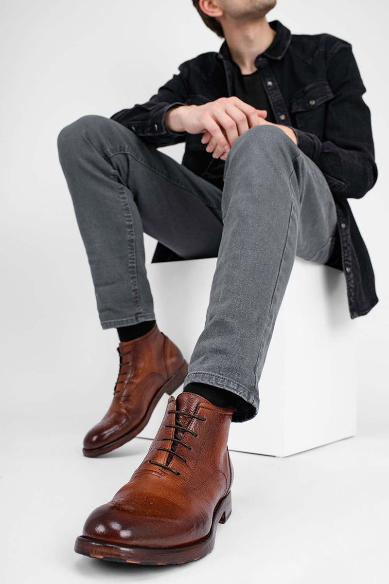 ASTON brandy-brown chukka boots.