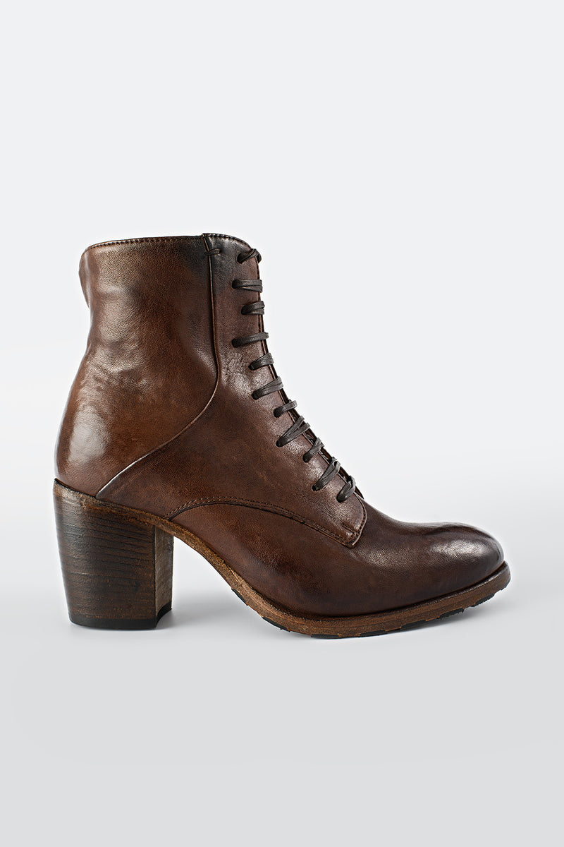 ASTON chocolate-brown lace up boots