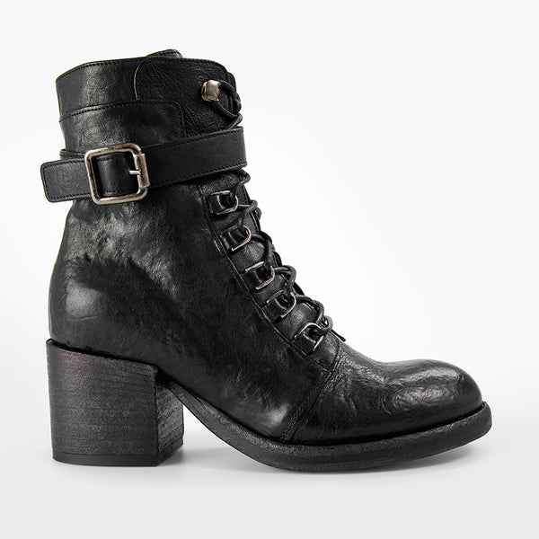 Distressed black boots discount womens