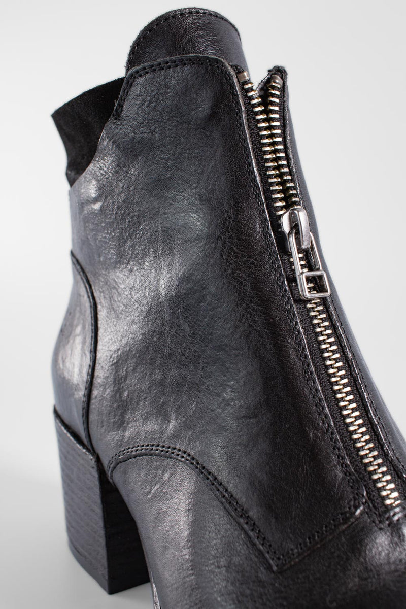 BERKELEY charcoal-black ankle boots.